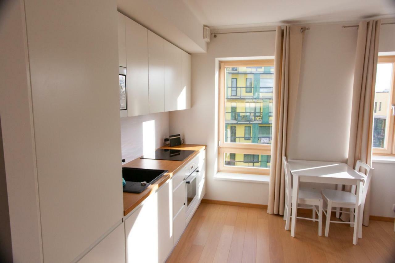 Quiet & Modern Downtown 1br, Near Bus Station & Airport Талин